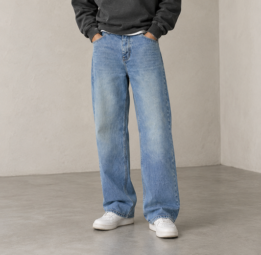 ICE BLUE LOOSE JEANS