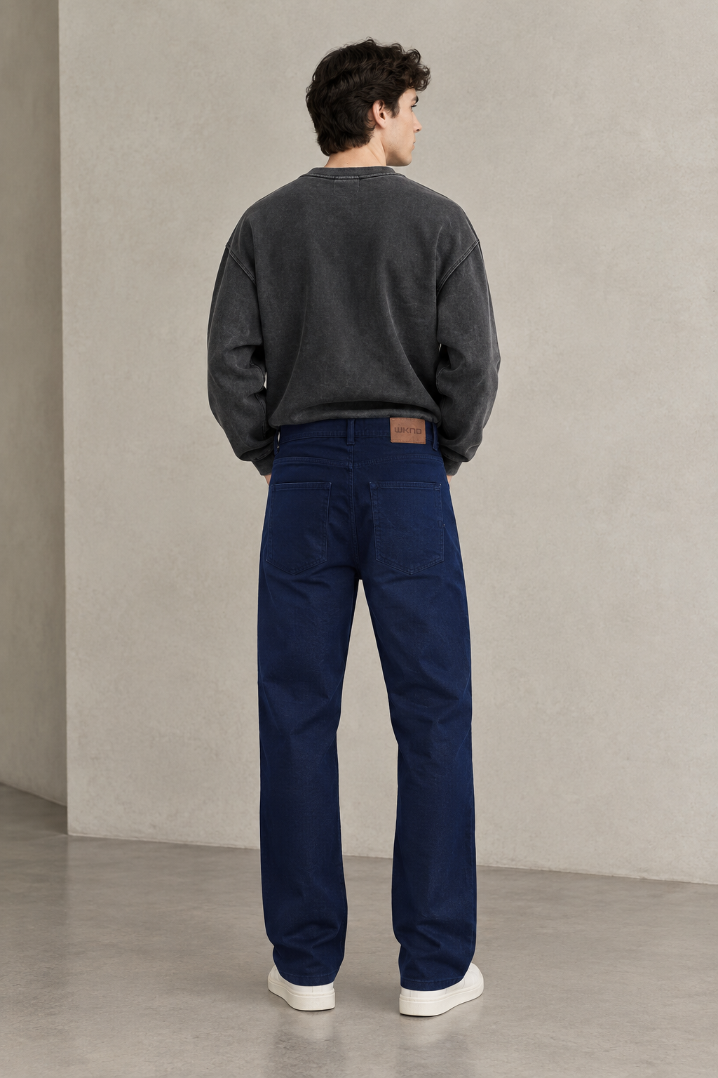 NAVY BLUE STRAIGHT JEANS