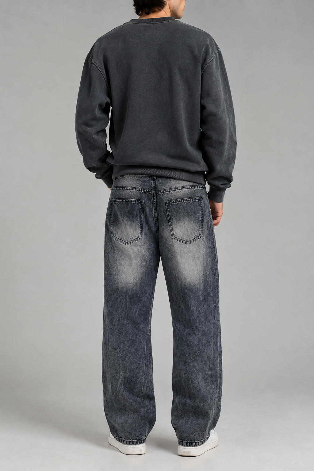 WASHED GREY STRAIGHT JEANS