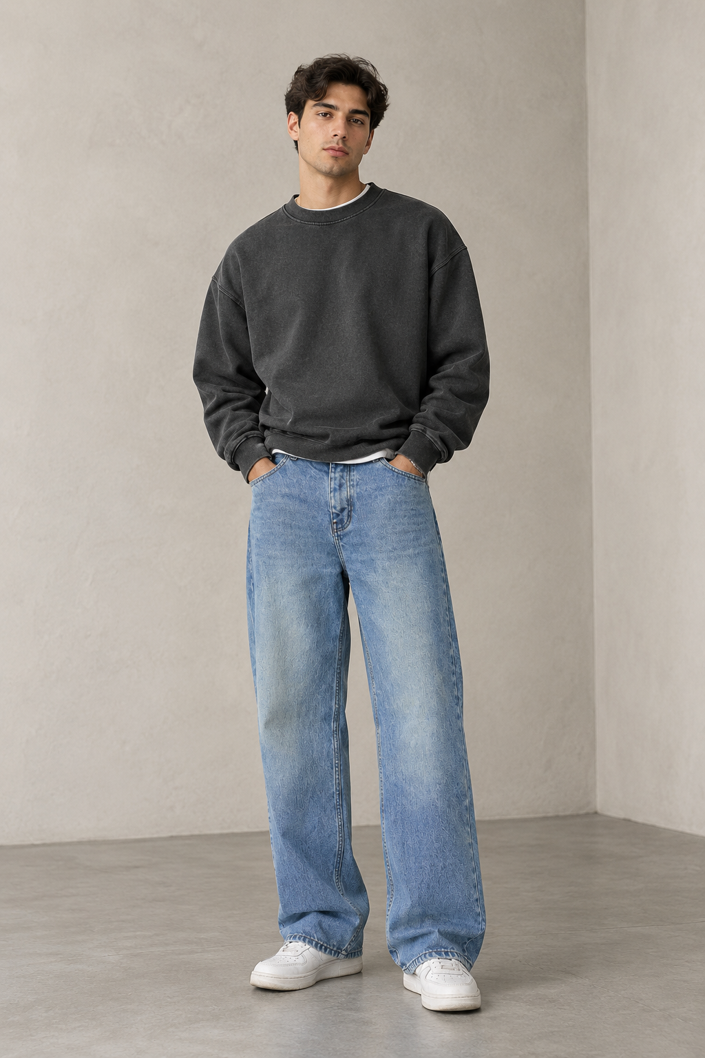 ICE BLUE LOOSE JEANS
