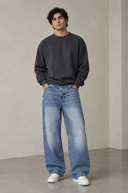LIGHT BLUE LOOSE JEANS
